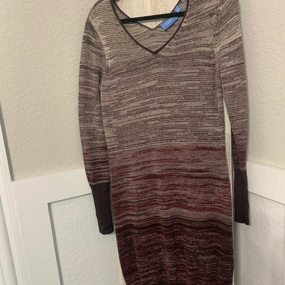 Simply Vera Vera Wang V Neck Sweater Dress Medium
